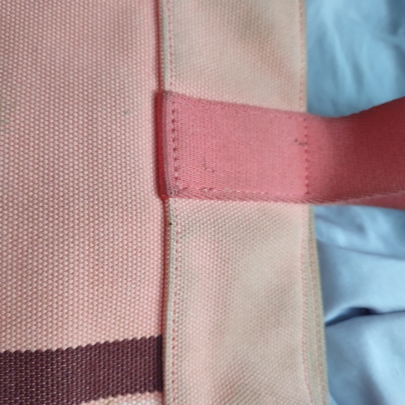 SOLD 👛 Coach Tote 👛 - Picture 4 of 6